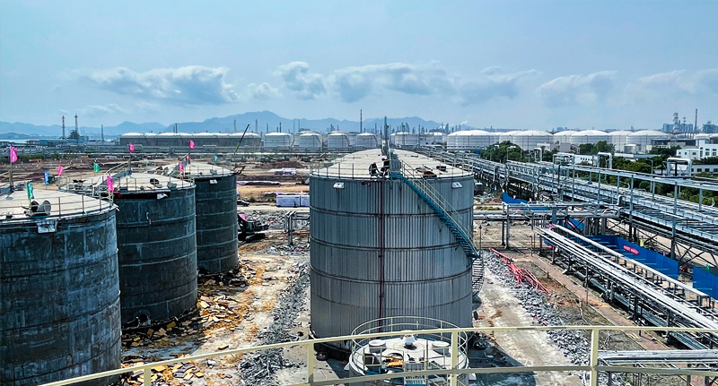 Huizhou Petrochemical Equipment Dismantling